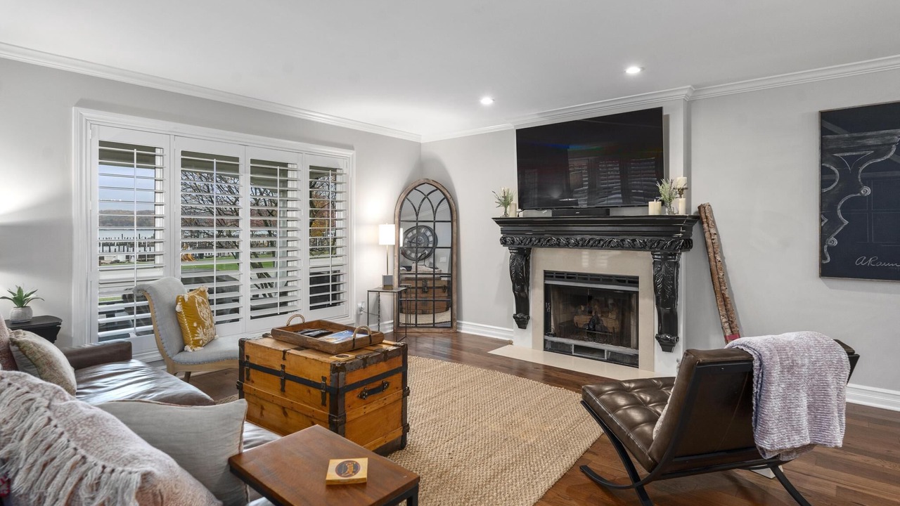 Photo of Livingroom in Boyne City