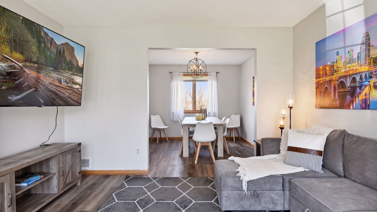 Photo of Bedroom in Maple Grove