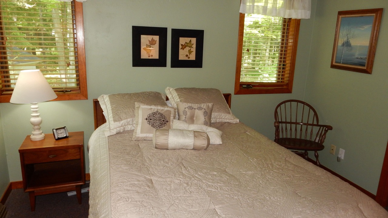 Photo of Bedroom in Fish Creek