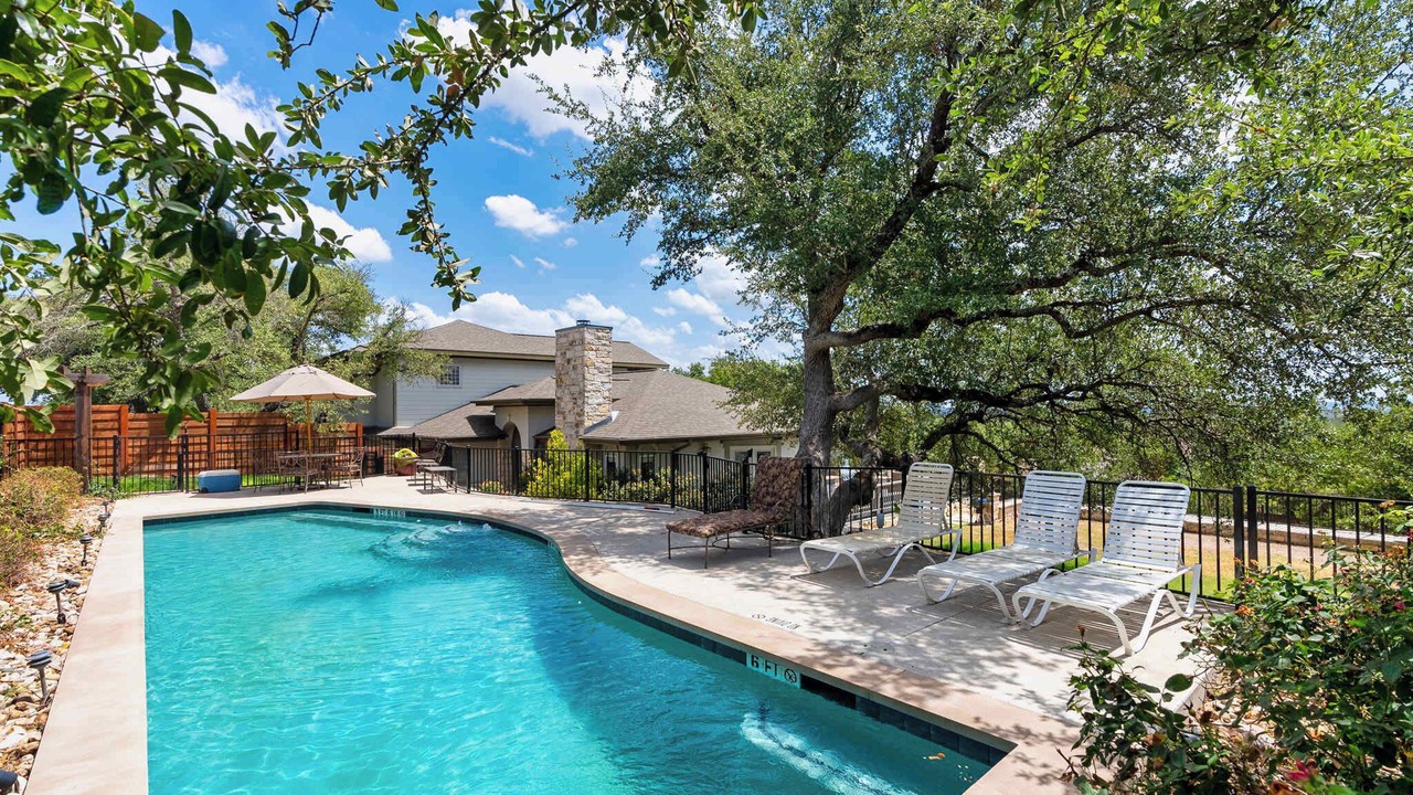 Photo of Outdoor in Cardinal Hills