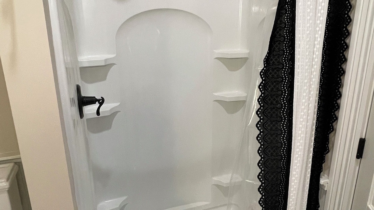 Photo of Bathroom in Arcadia