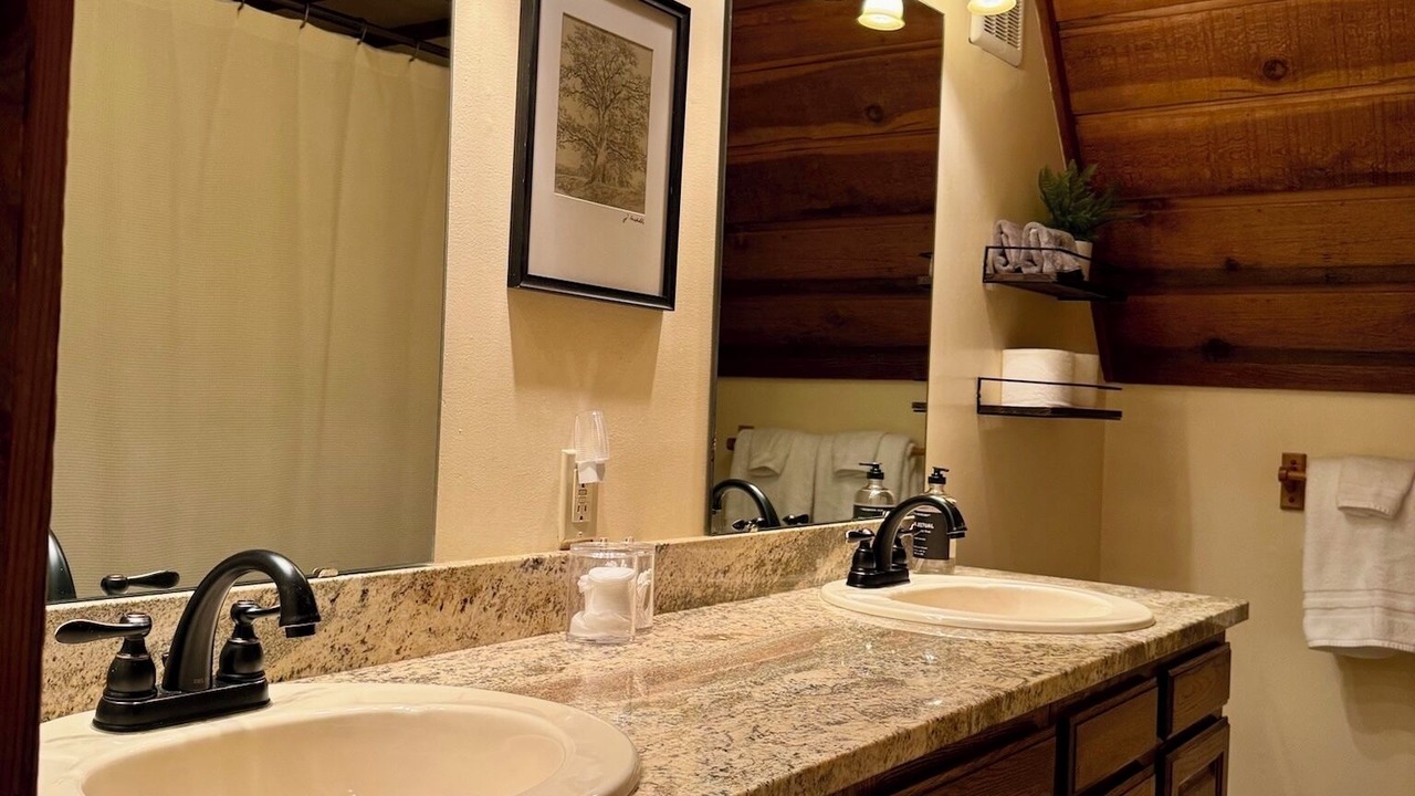 Photo of Bathroom in Harbor Springs