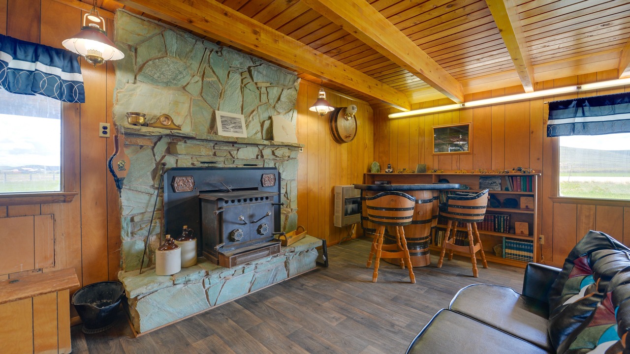 Photo of Livingroom in Daniel