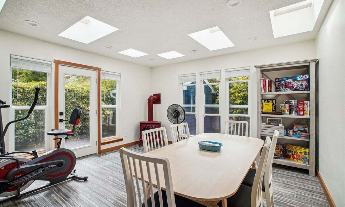 Photo of Bedroom in Downtown Cannon Beach