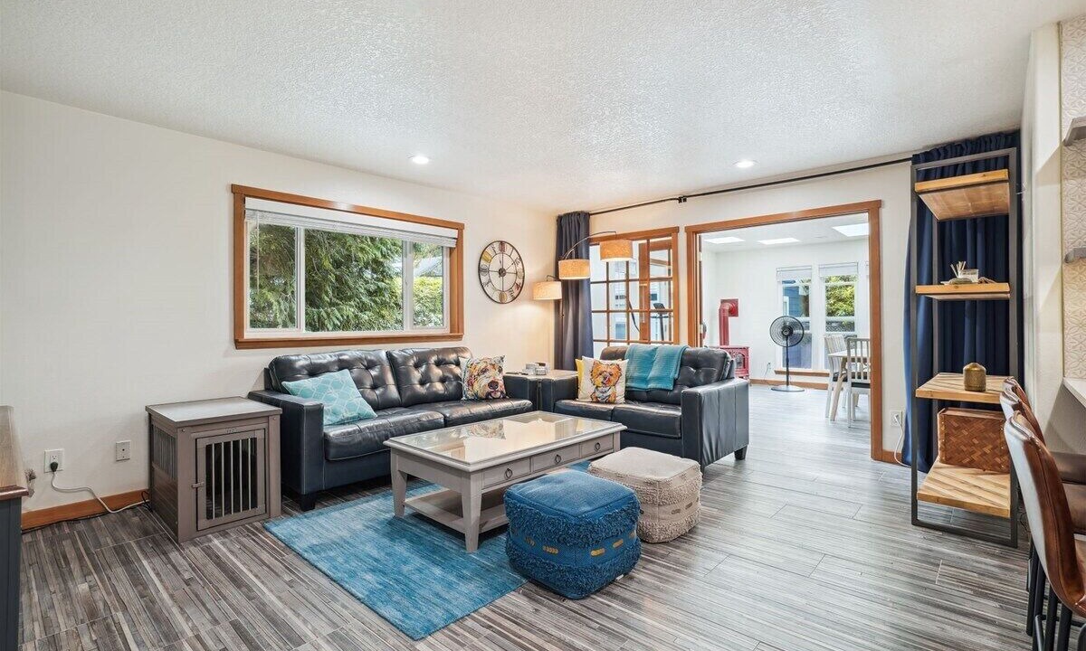 Photo of Bedroom in Downtown Cannon Beach