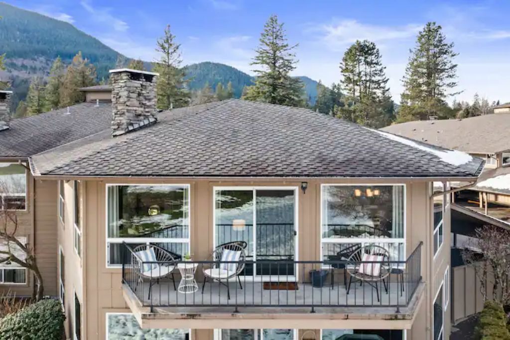 Photo of Patio Balcony in Welches