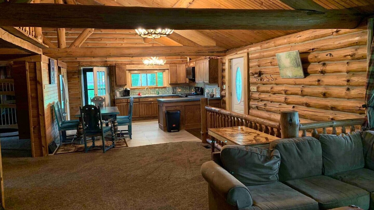 Photo of Livingroom in Branch