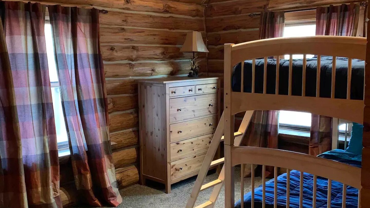 Photo of Bedroom in Branch