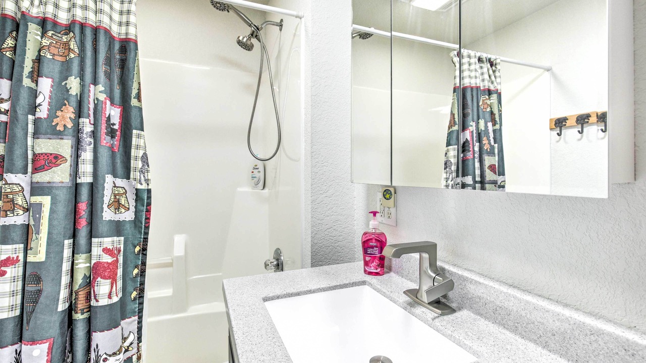 Photo of Bathroom in Arbor Vitae