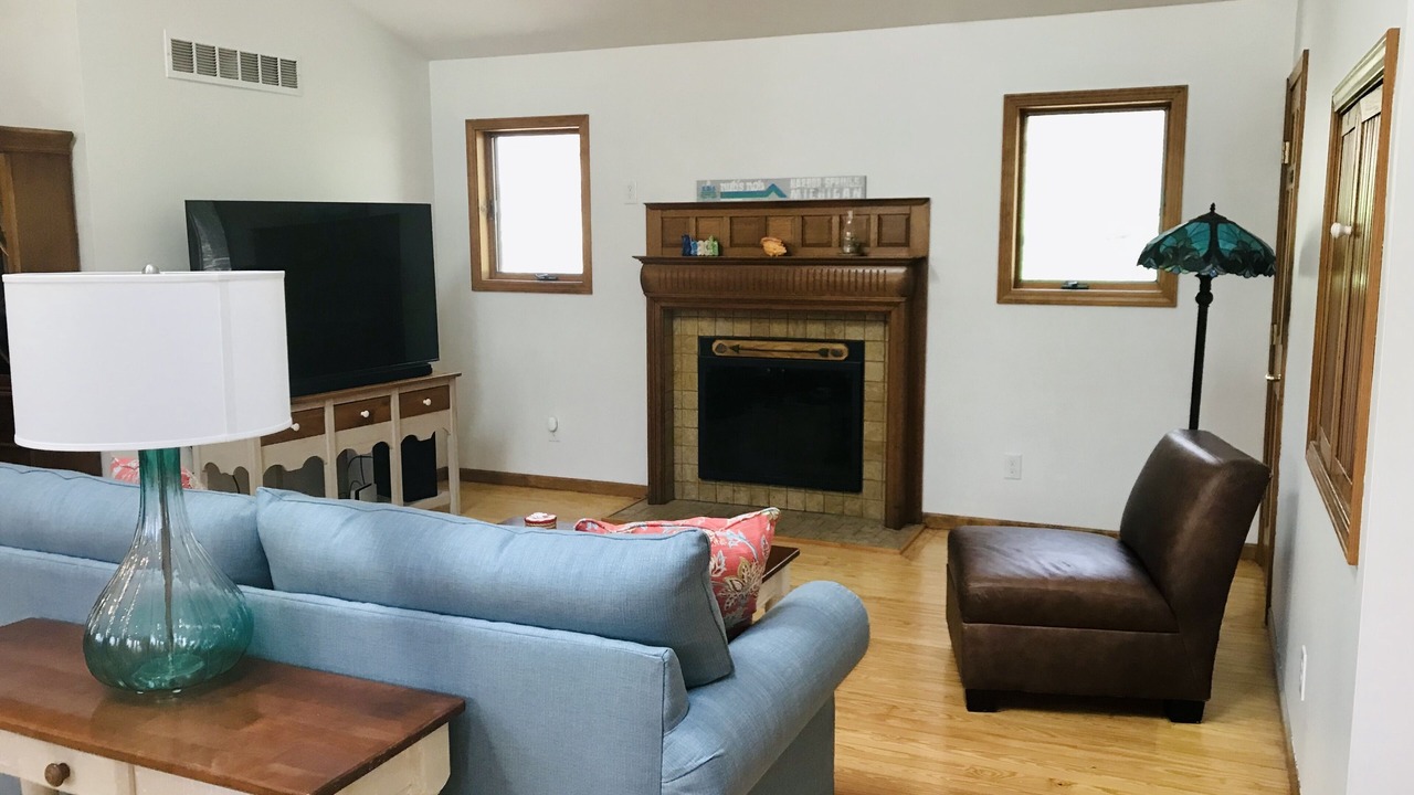 Photo of Livingroom in Good Hart
