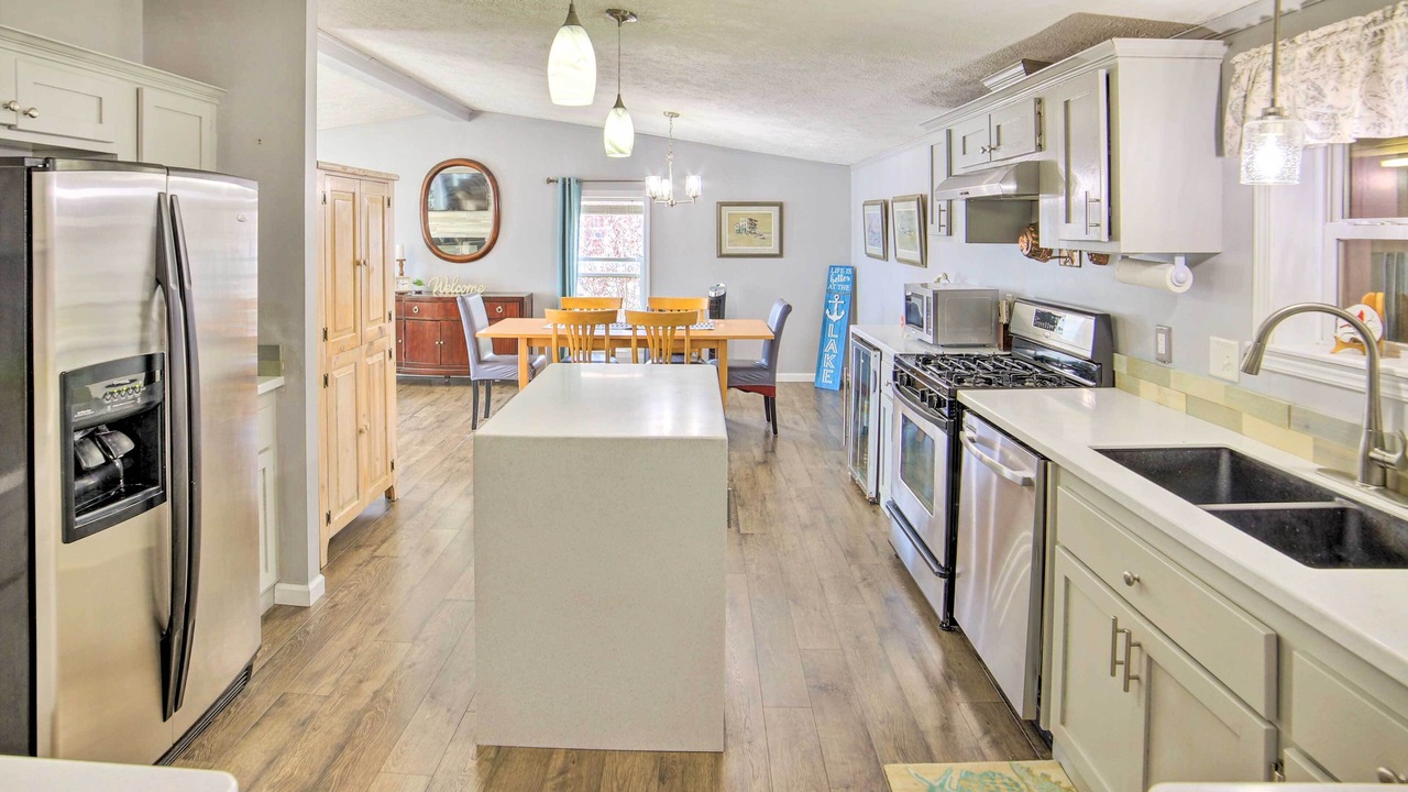 Photo of Kitchen in Michigan Center