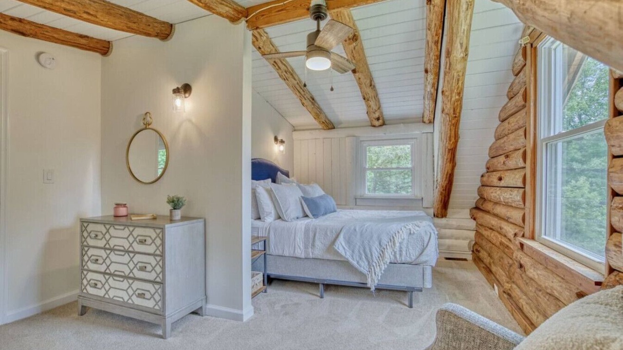 Photo of Bedroom in Ruby