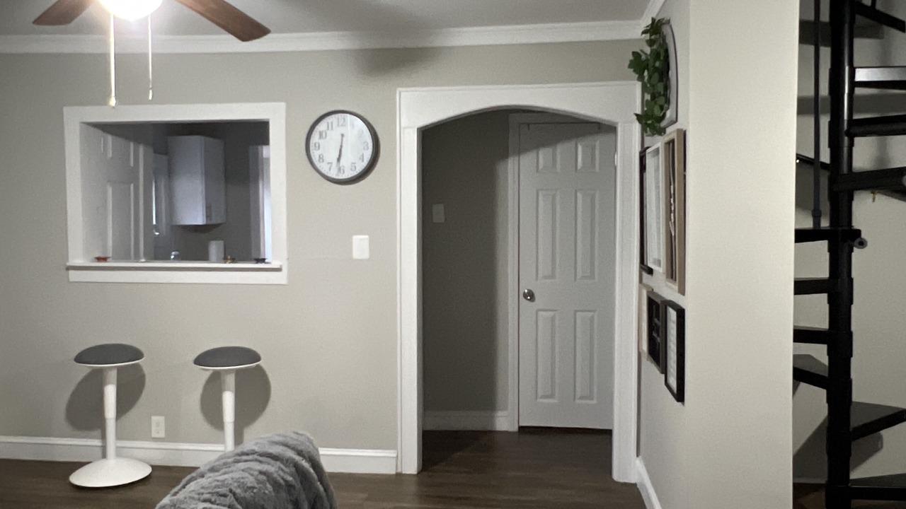 Photo of Livingroom in New Fairfield