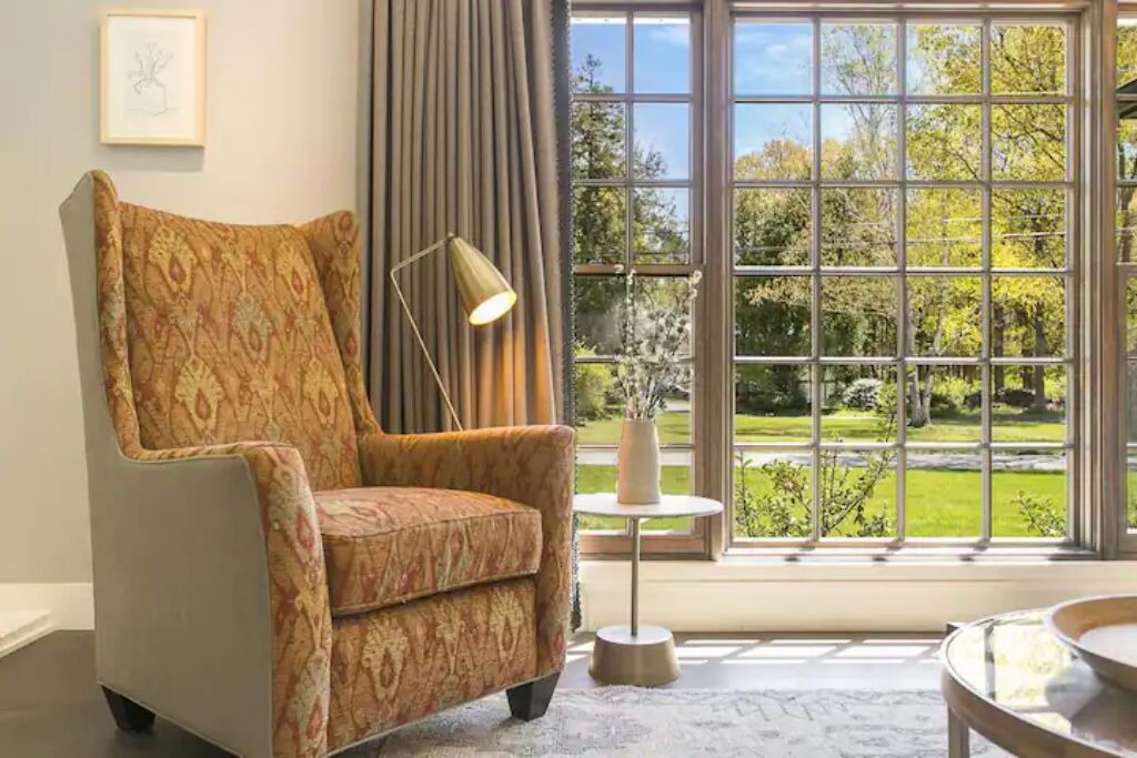 Photo of Livingroom in Saugatuck