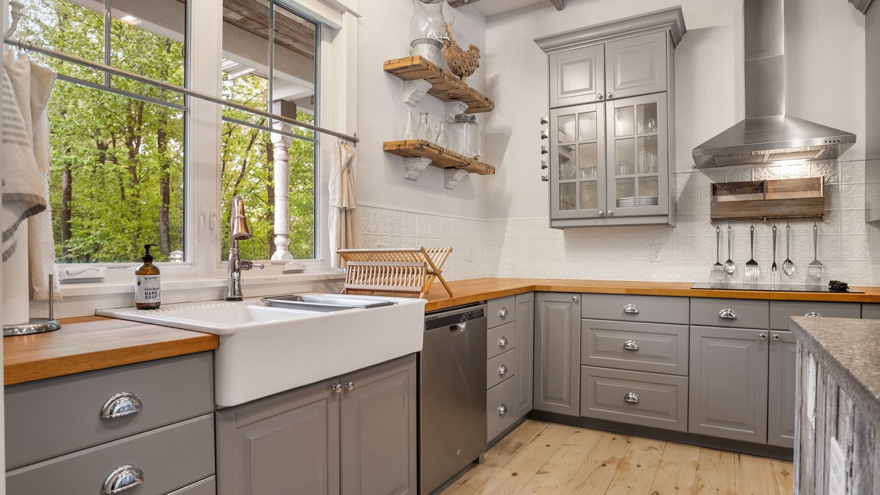 Photo of Kitchen in Saugatuck
