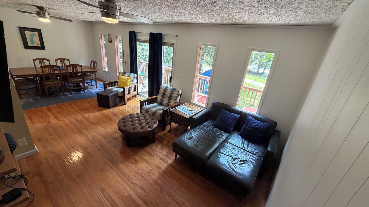 Photo of Livingroom in Ludington