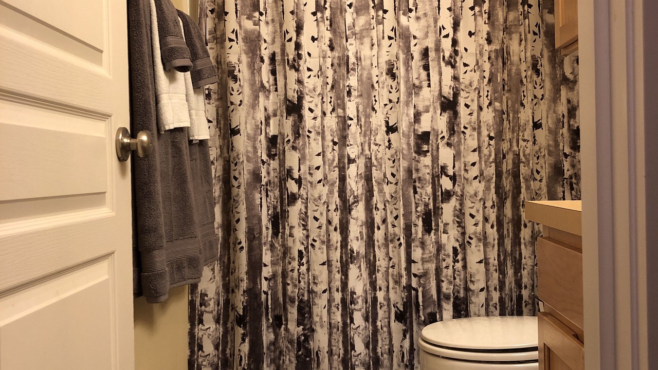 Photo of Bathroom in Four Sisters