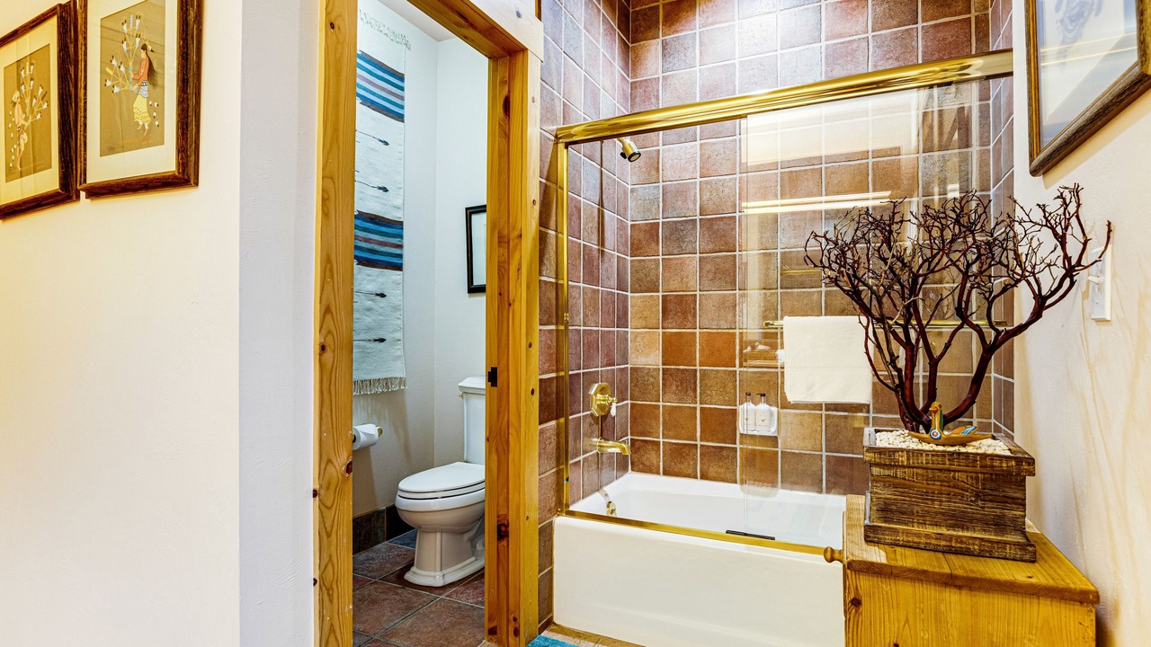 Photo of Bathroom in Granite Ridge