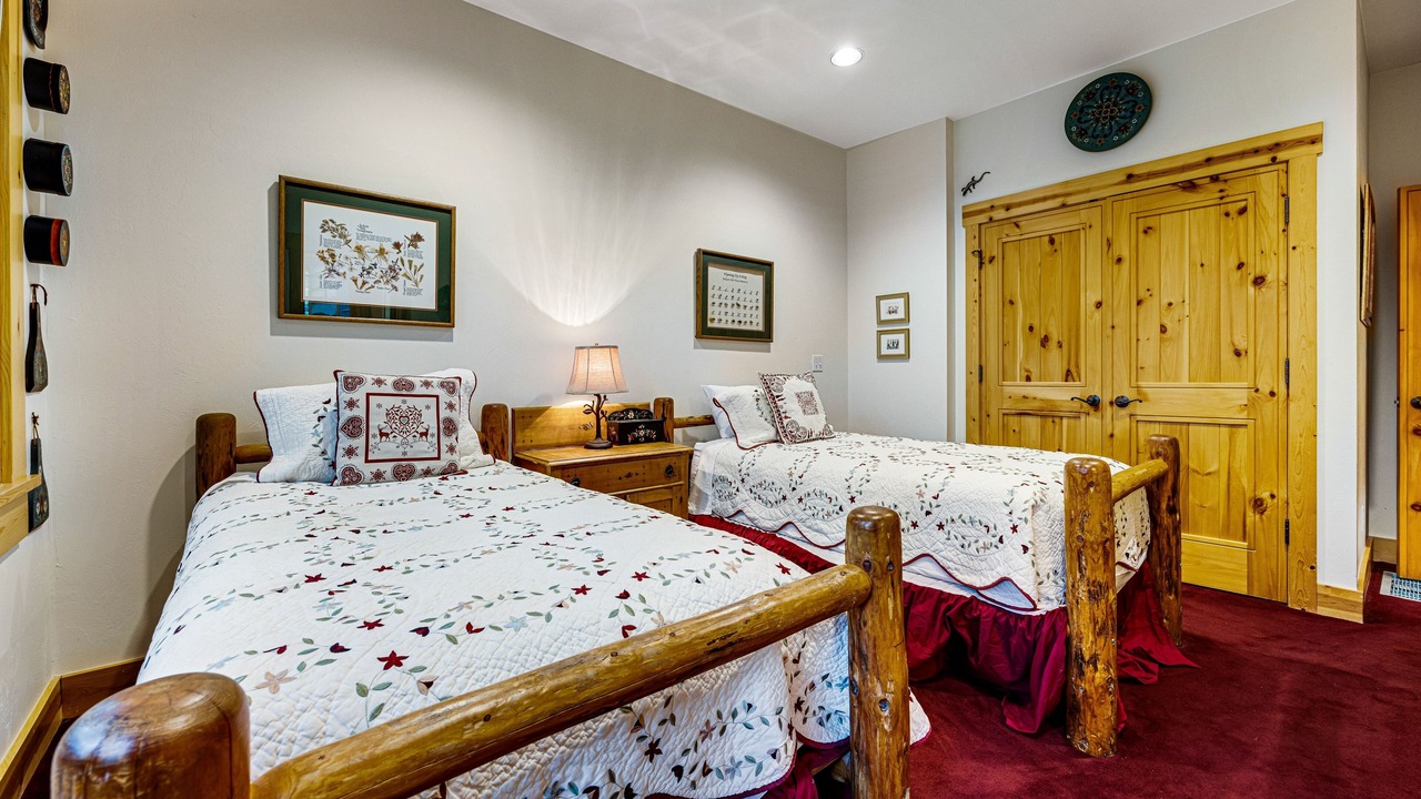 Photo of Bedroom in Granite Ridge