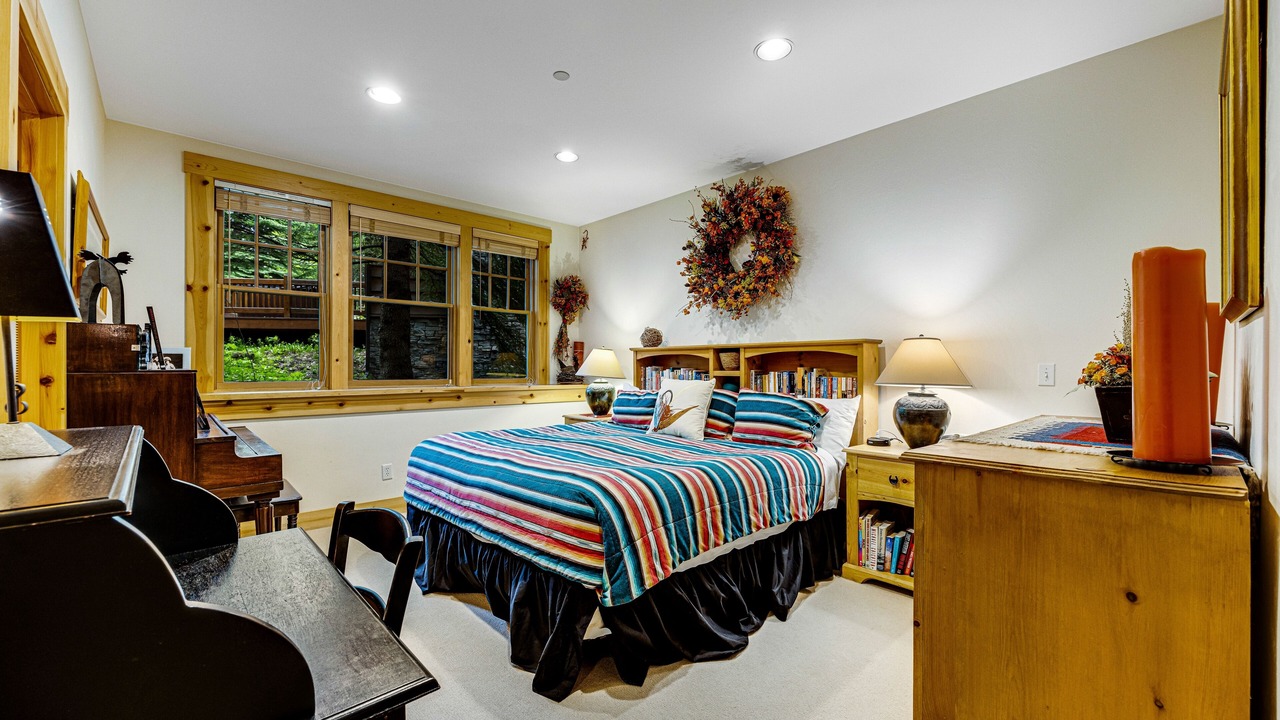 Photo of Bedroom in Granite Ridge