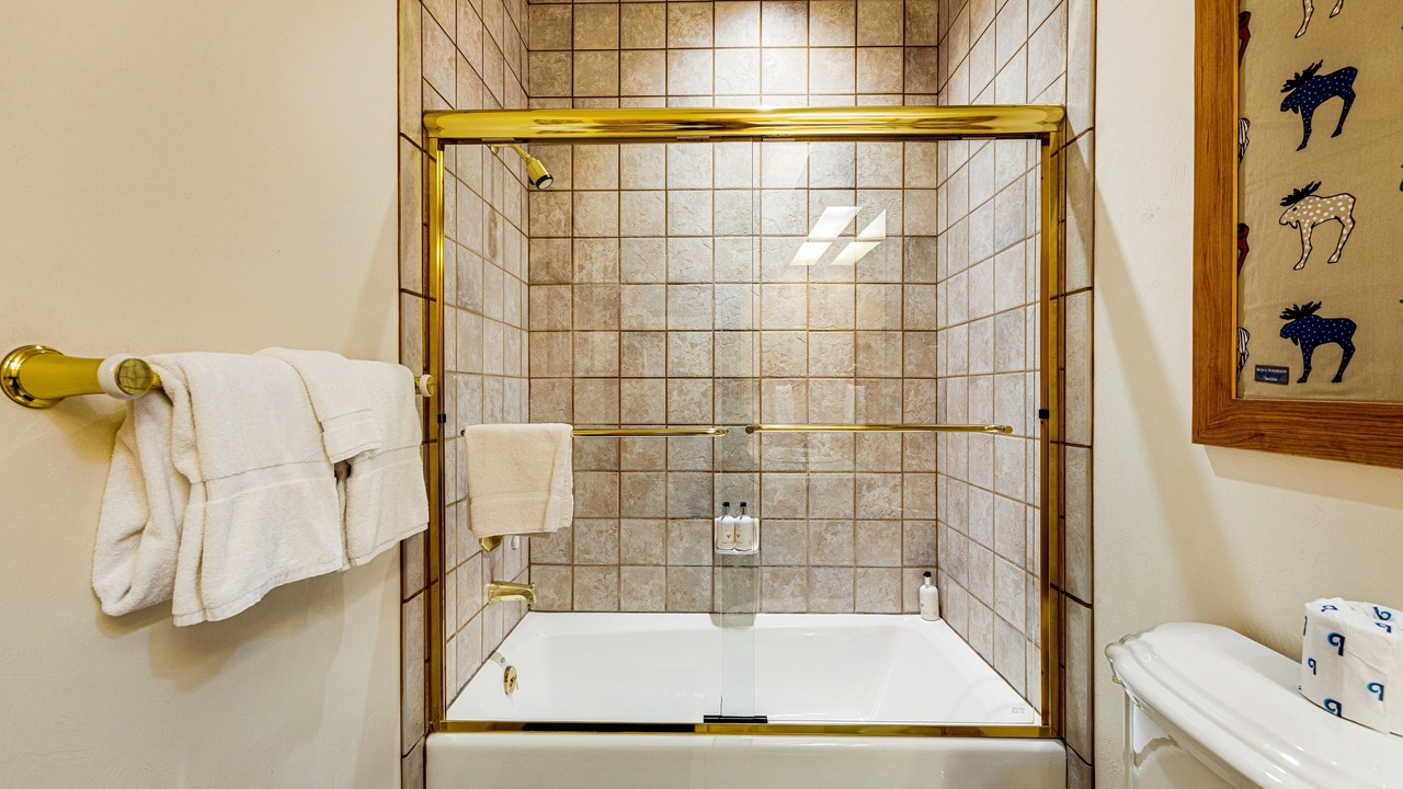 Photo of Bathroom in Granite Ridge