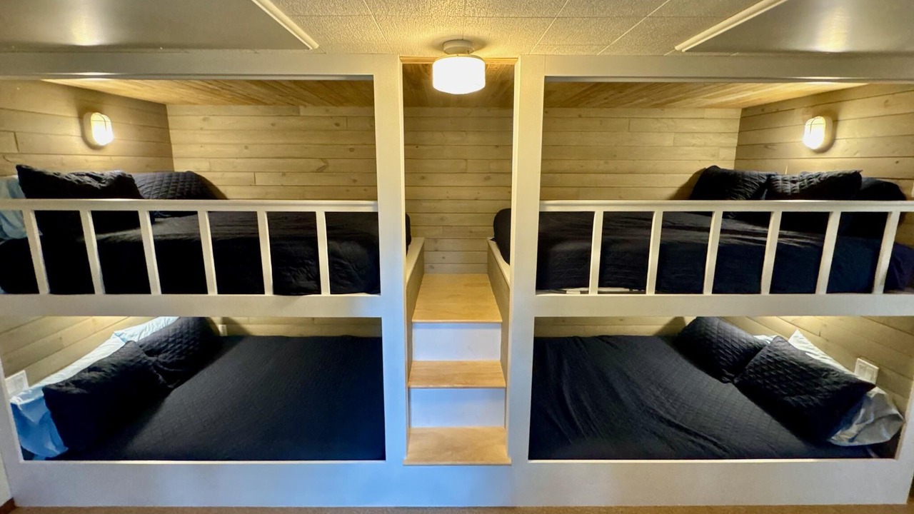 Photo of Bedroom in Grand Marais