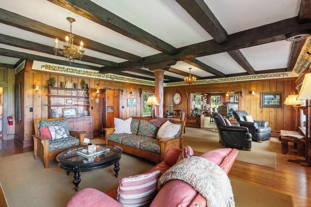 Photo of Bedroom in Harbor Springs