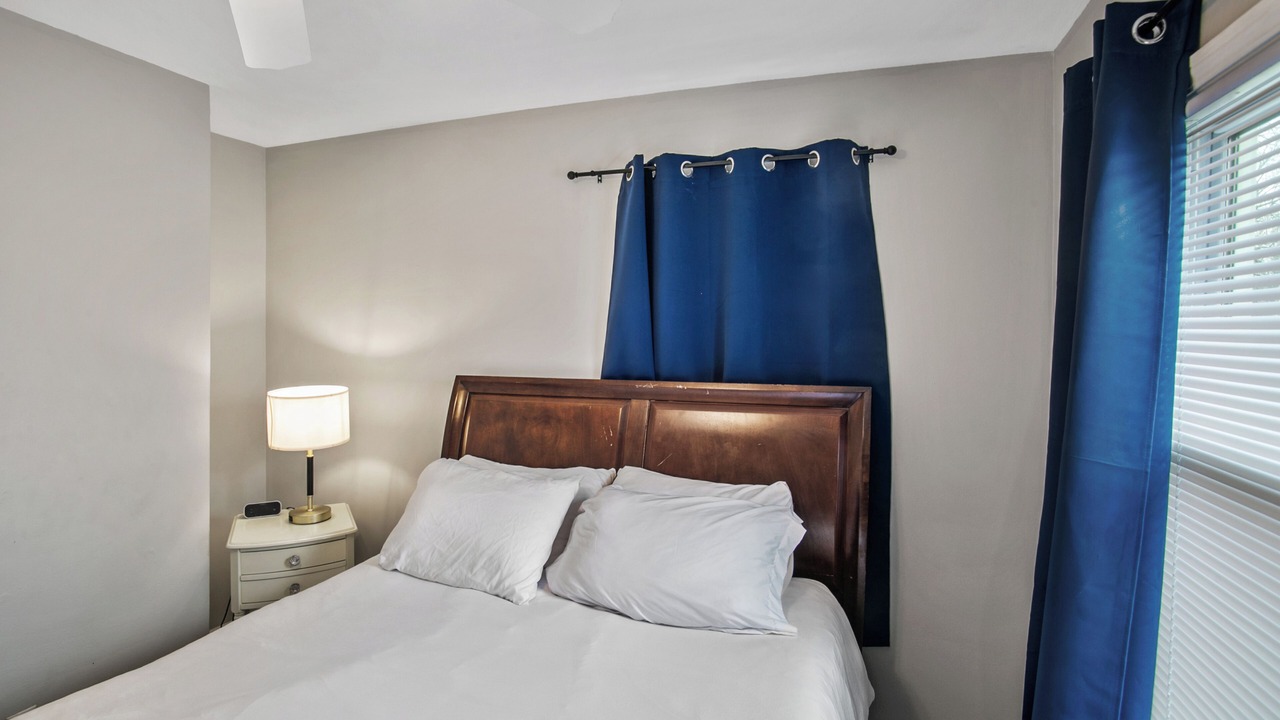 Photo of Bedroom in Libertyville