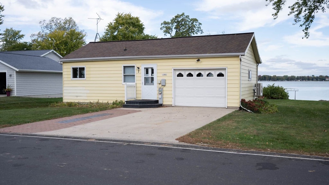 Photo of Outdoor in Fox Lake