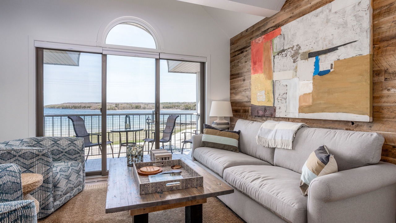 Photo of Livingroom in Fish Creek