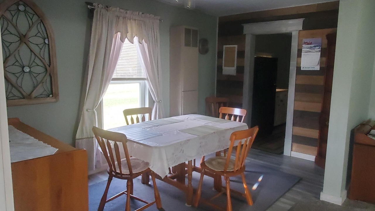 Photo of Bedroom in Copemish