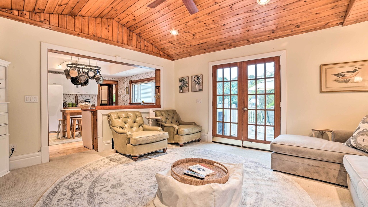 Photo of Bedroom in Gaylord