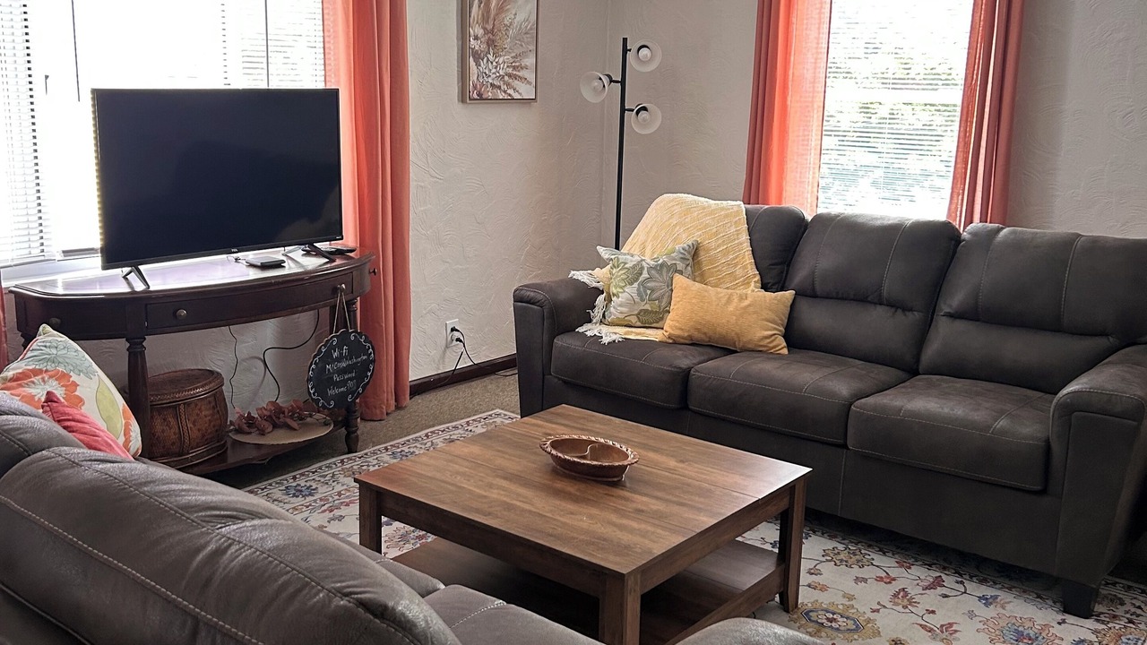 Photo of Livingroom in Jackson