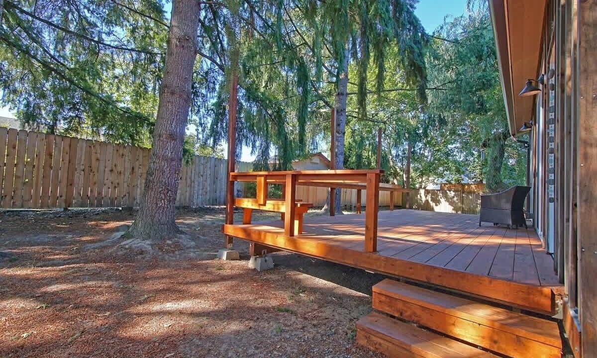 Photo of Patio Balcony in McMinnville