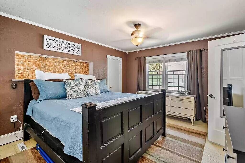 Photo of Bedroom in Medford