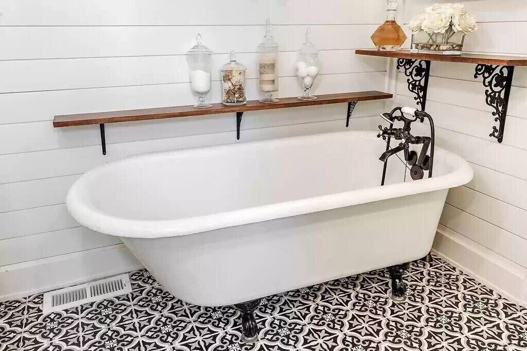 Photo of Bathroom in Medford
