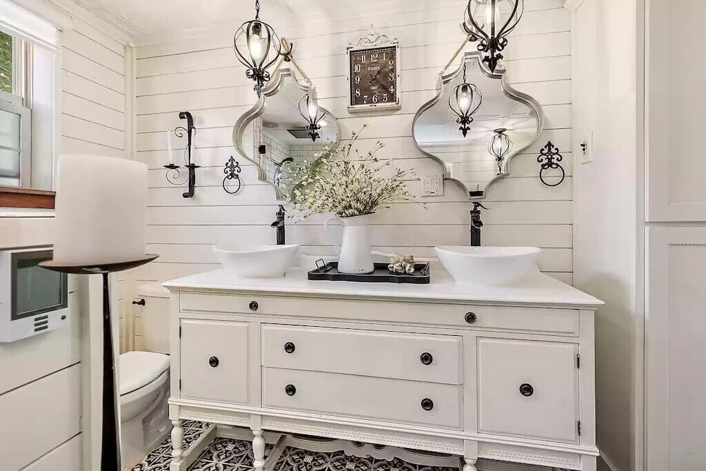 Photo of Bathroom in Medford
