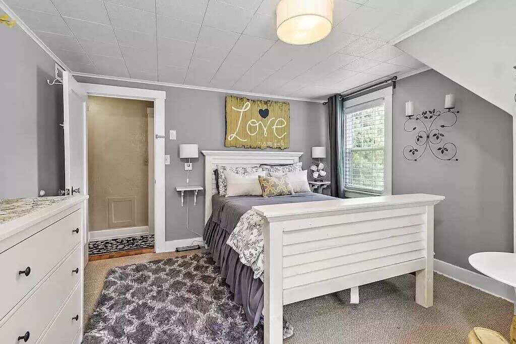 Photo of Bedroom in Medford