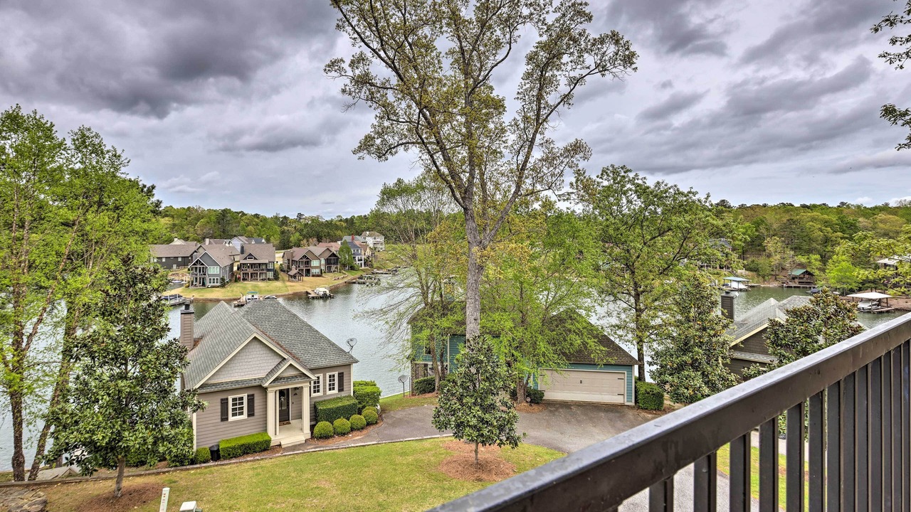 Photo of Patio Balcony in Dadeville