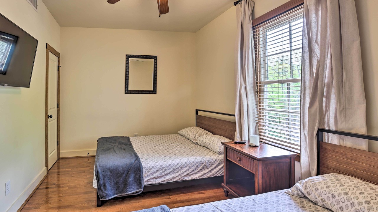 Photo of Bedroom in Dadeville