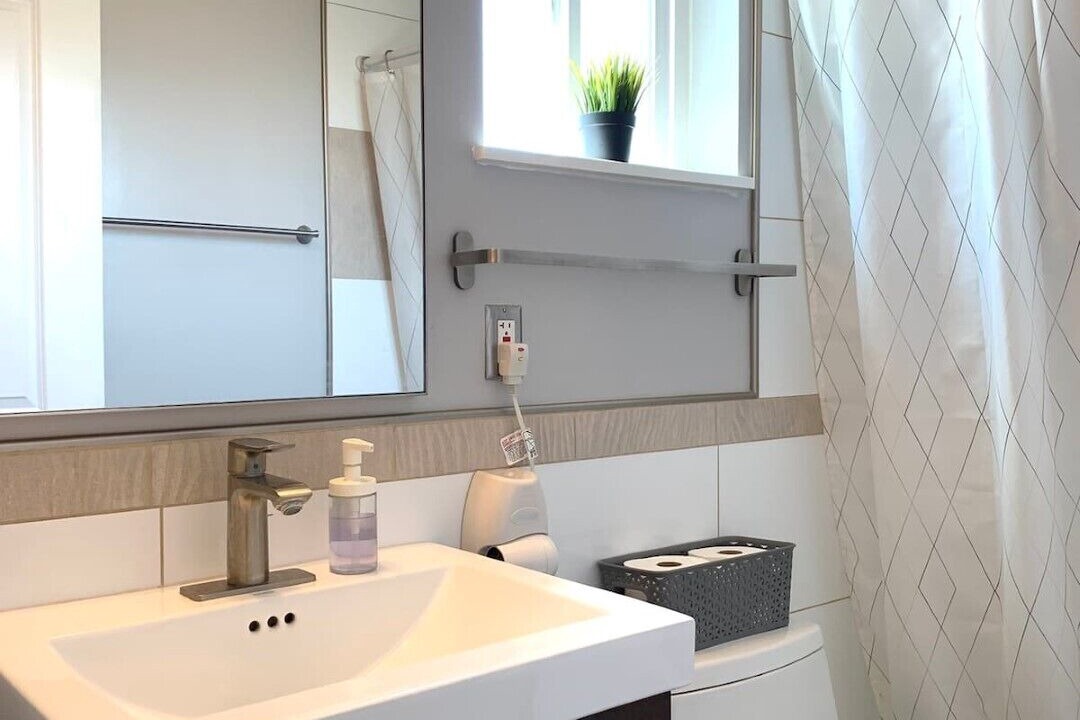 Photo of Bathroom in Willow Glen
