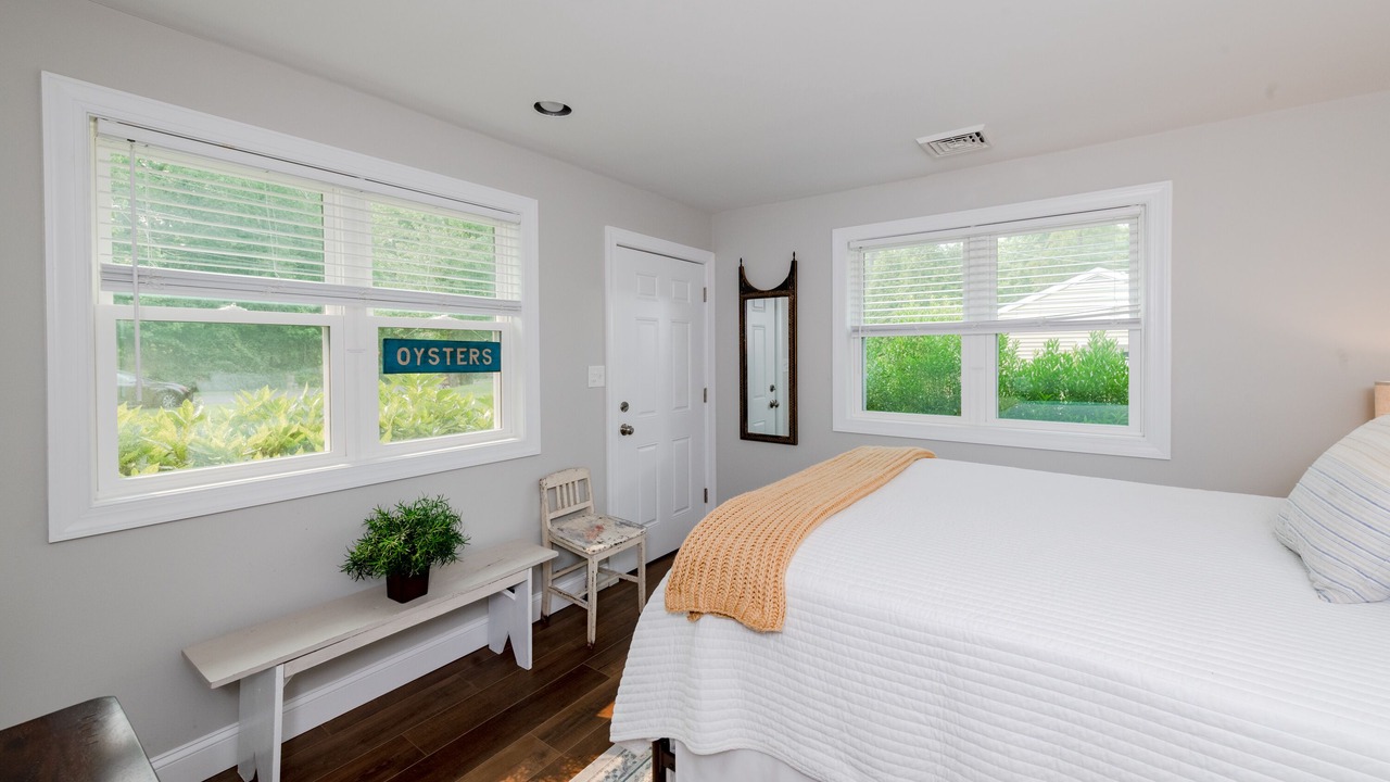 Photo of Bedroom in Elwood