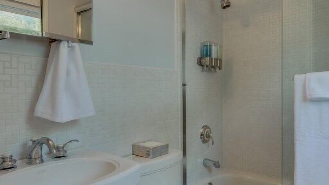 Photo of Bathroom in Three Oaks