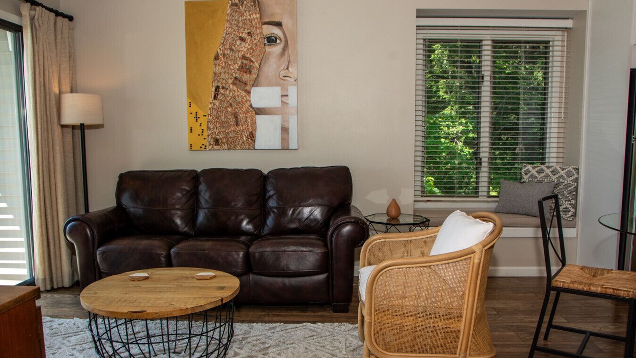 Photo of Livingroom in Acme