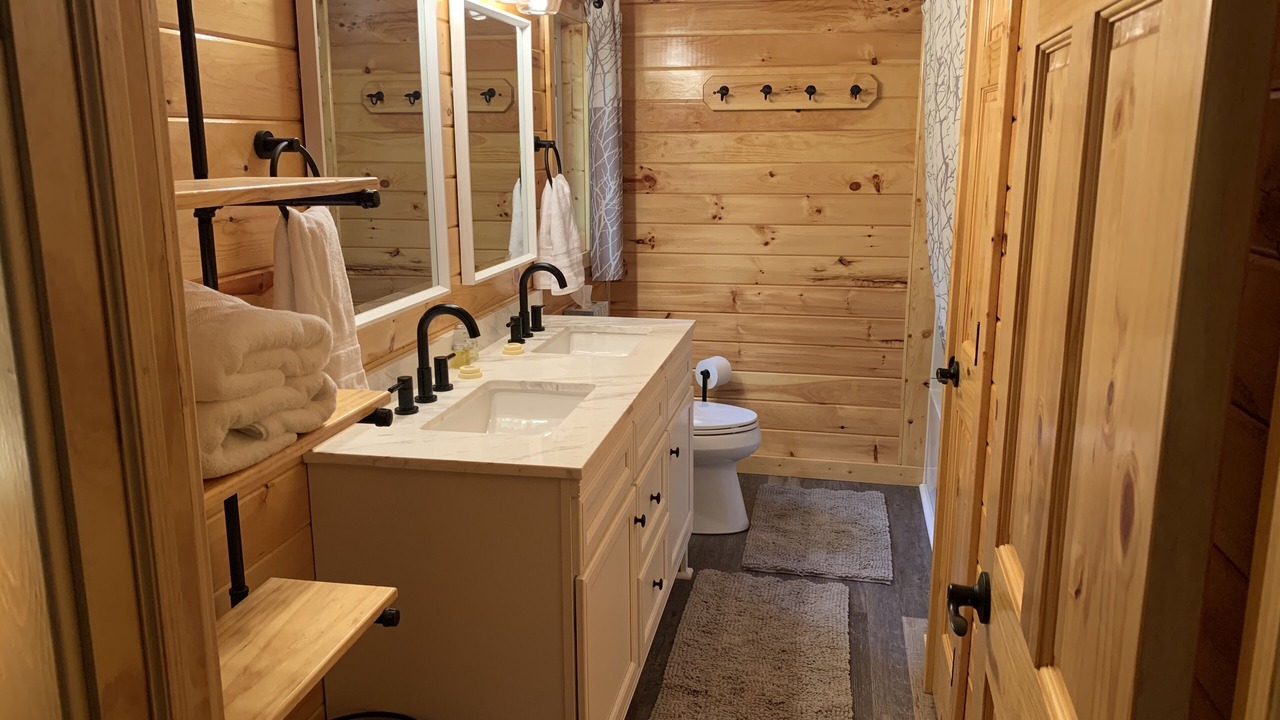 Photo of Bathroom in Thompsonville