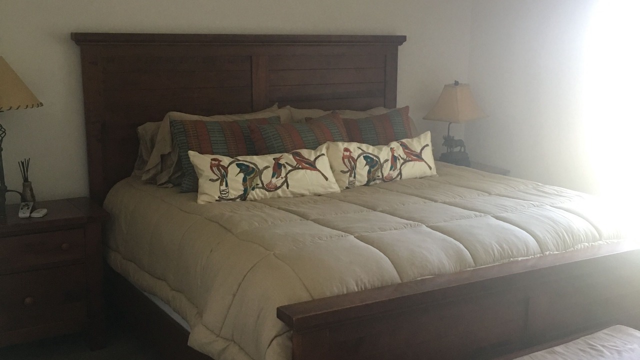 Photo of Bedroom in Harbor Village