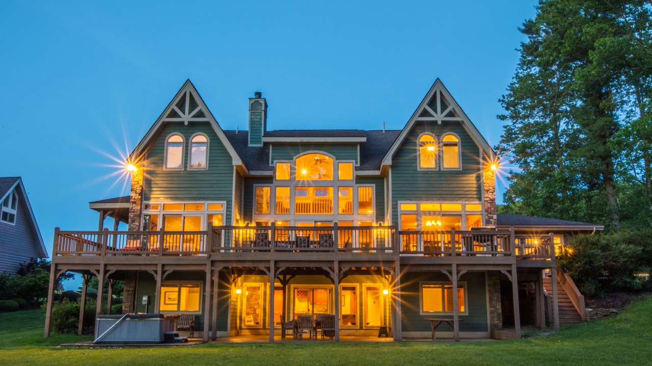 Photo of Outdoor in Waterfront Greens