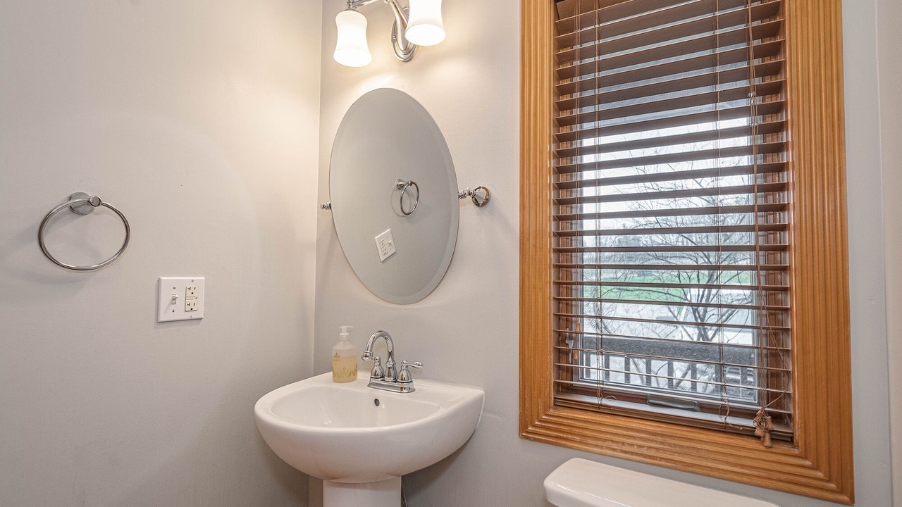 Photo of Bathroom in Waterfront Greens