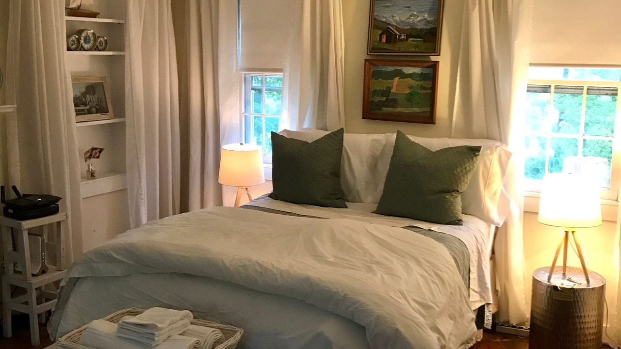 Photo of Bedroom in Lakeville