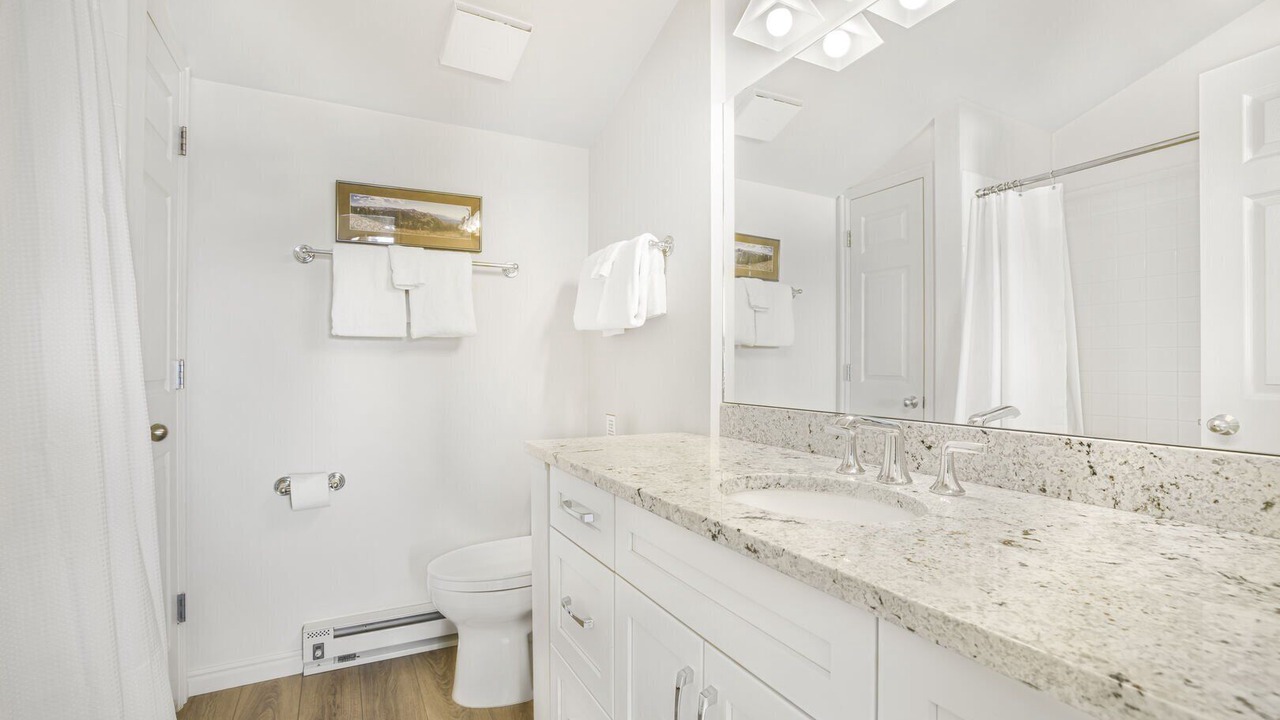 Photo of Bathroom in Teton Pines